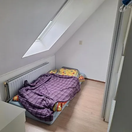 Large Family House In Tanthof, Semesterbostad