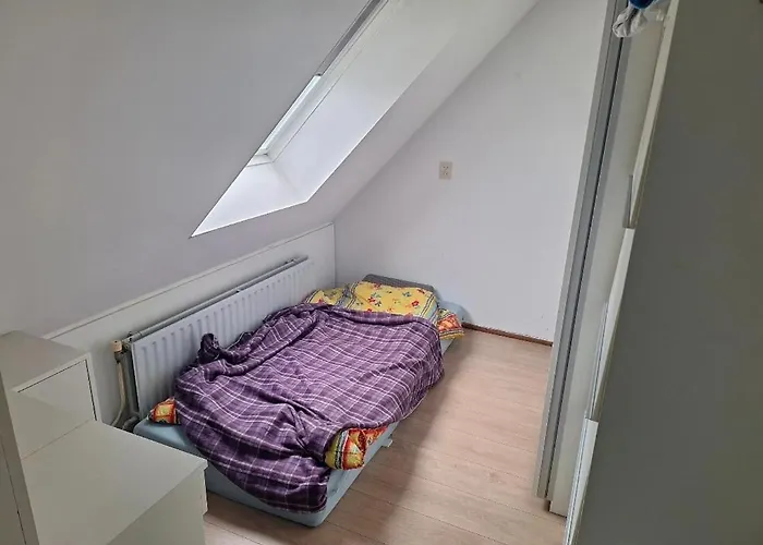 Large Family House In Tanthof, Semesterbostad