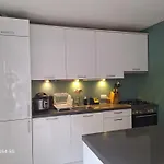 Large Family House In Tanthof, * Delft